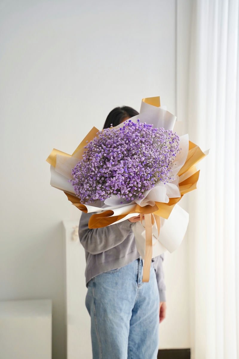 Hand Bouquet 1042--1