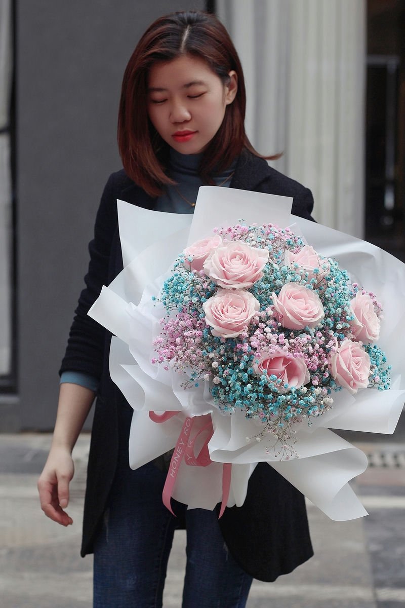 Hand Bouquet 1046--0