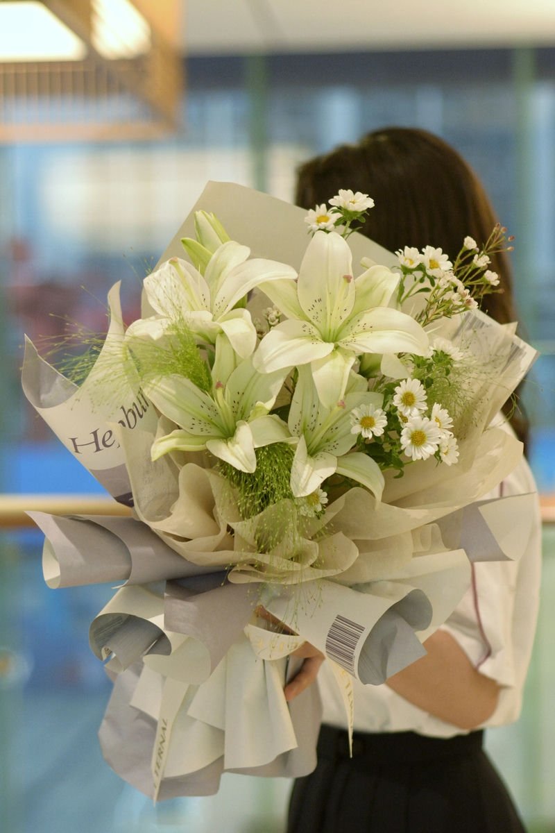 Hand Bouquet 1064--1