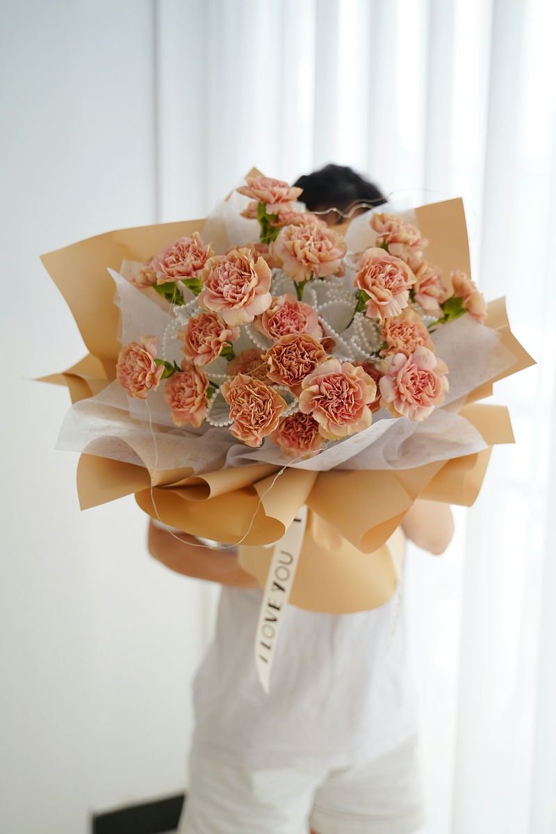 Hand Bouquet 1076--1