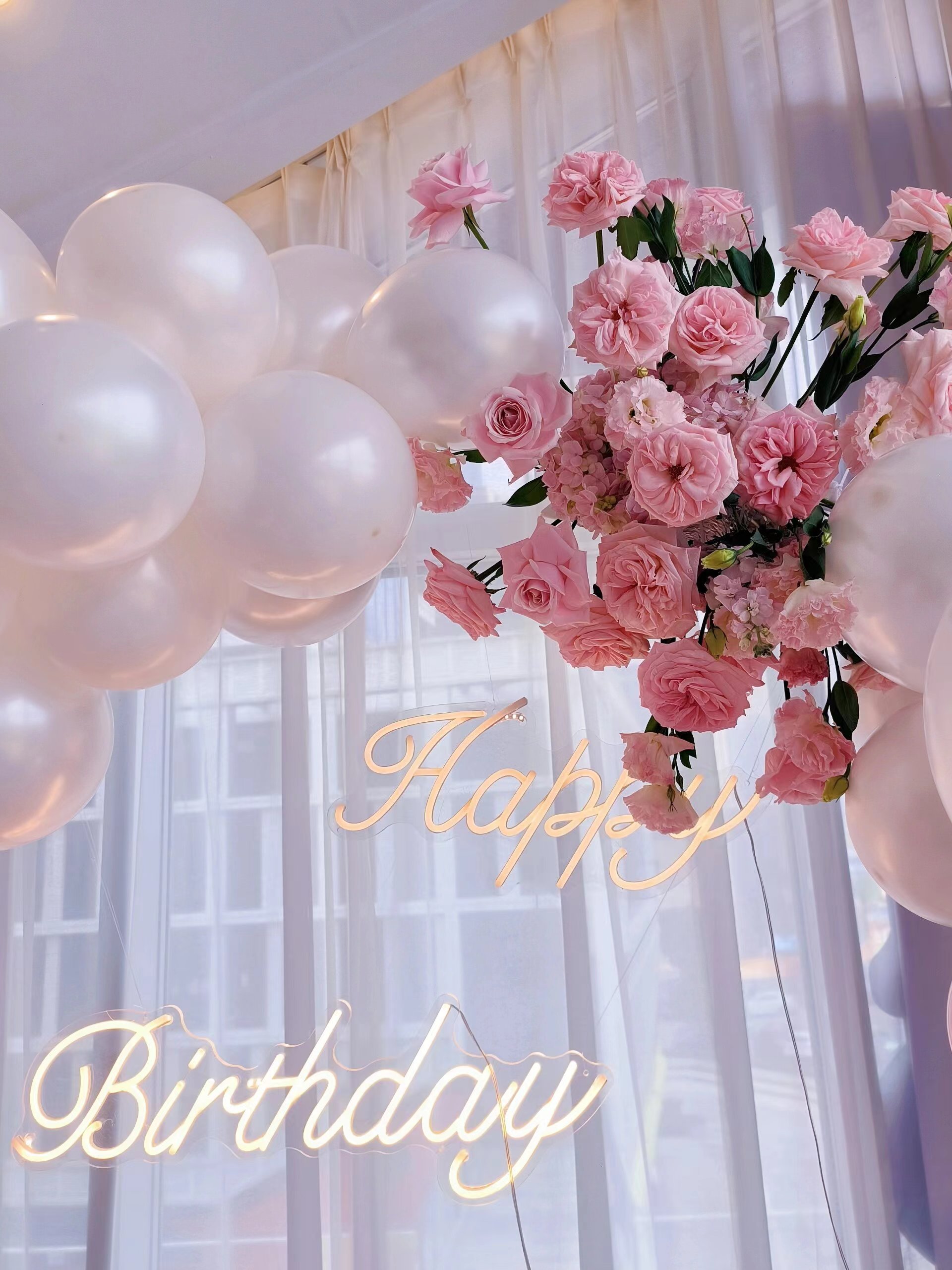 Surprise Balloon Decoration--2