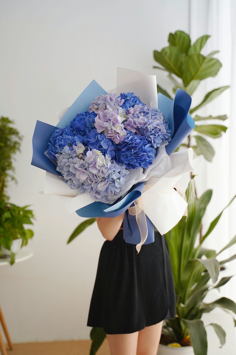 Hand Bouquet 1246--1