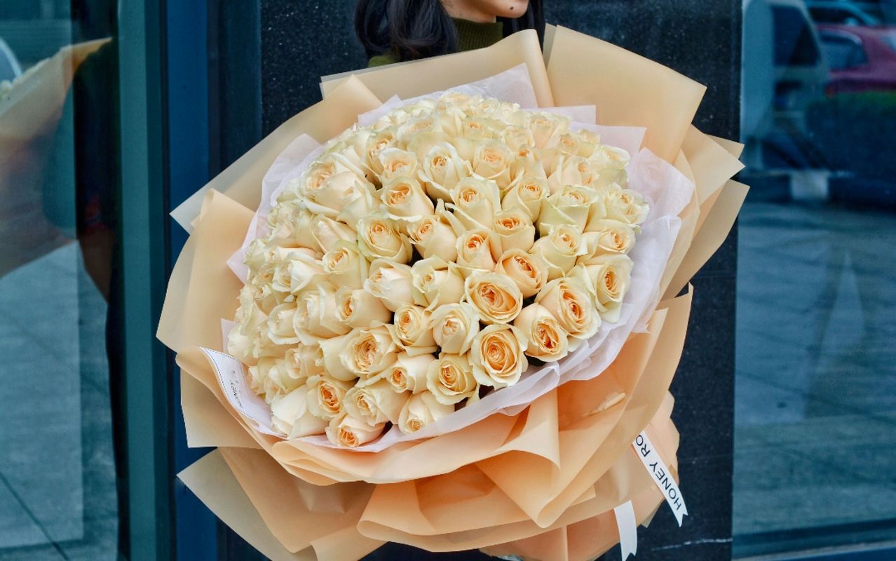 Giant Bouquet 1027