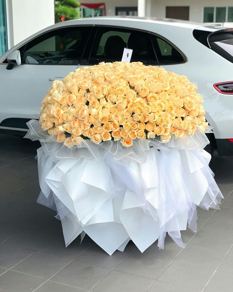 Super Giant Bouquet 1028