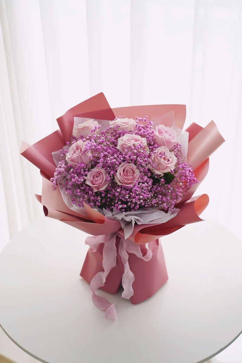 Hand Bouquet 1043