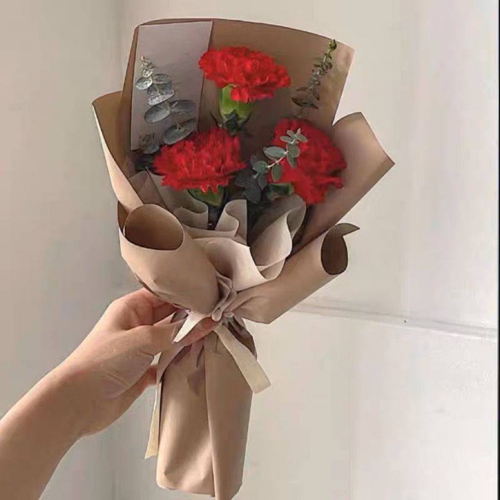 Mother Day Special Hand Bouquet 1295--0