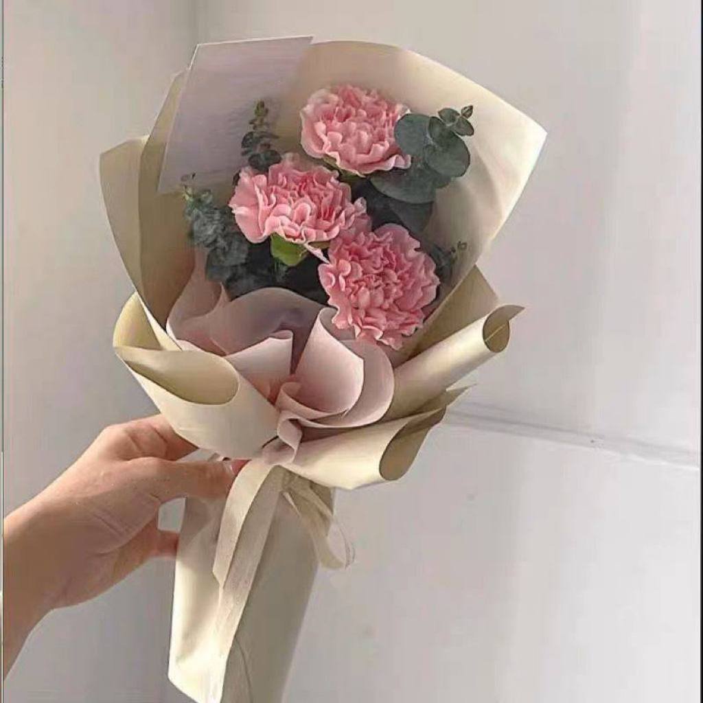 Mother Day Special Hand Bouquet 1295--1