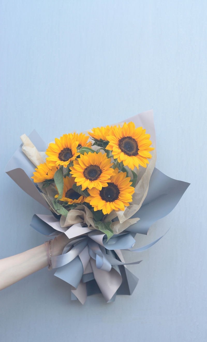 Hand Bouquet 1084--1