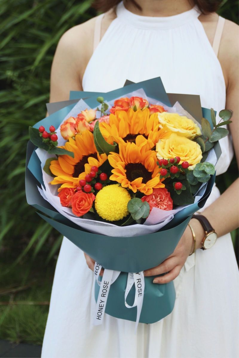Hand Bouquet 1092