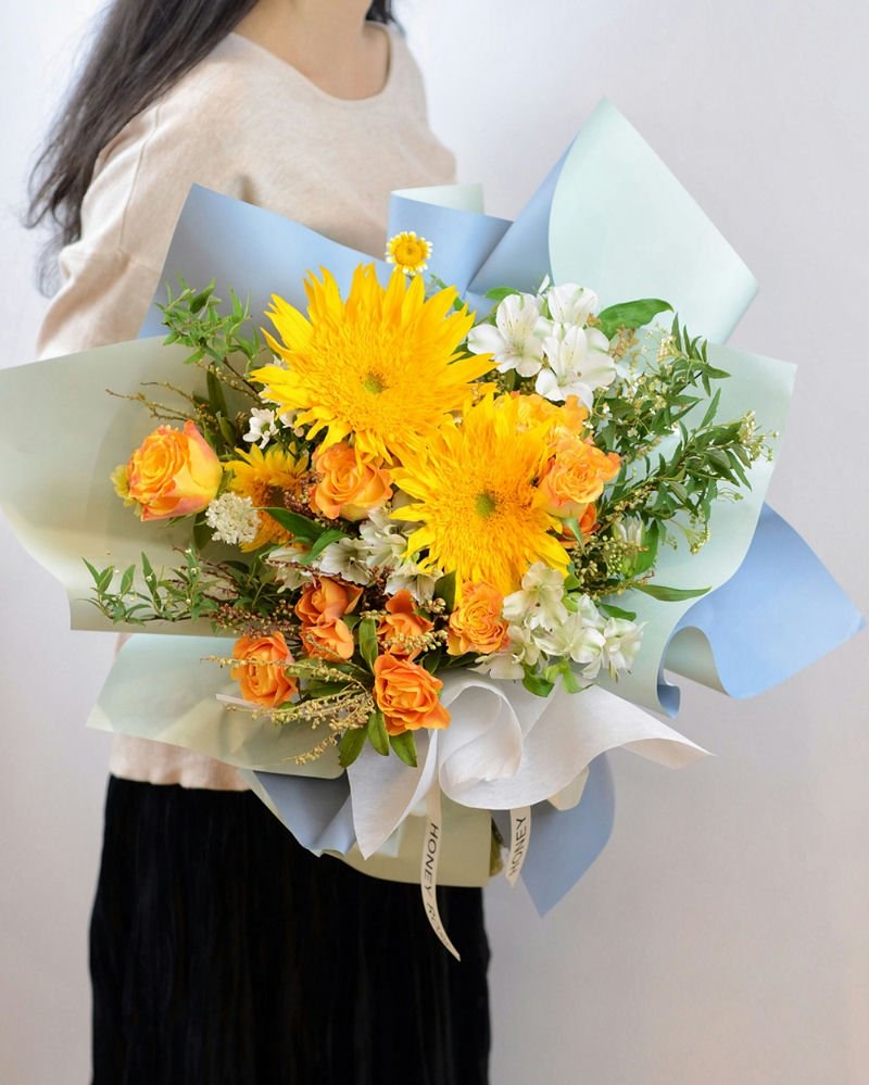 Hand Bouquet 1096--1