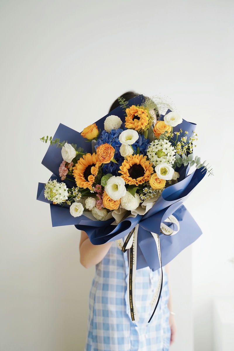 Hand Bouquet 1102