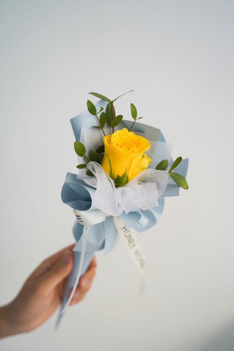 Hand Bouquet 1103--1