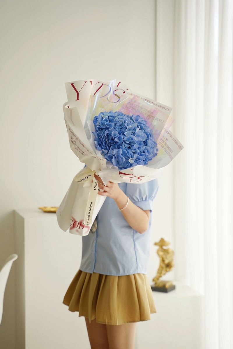 Hand Bouquet 1113--1