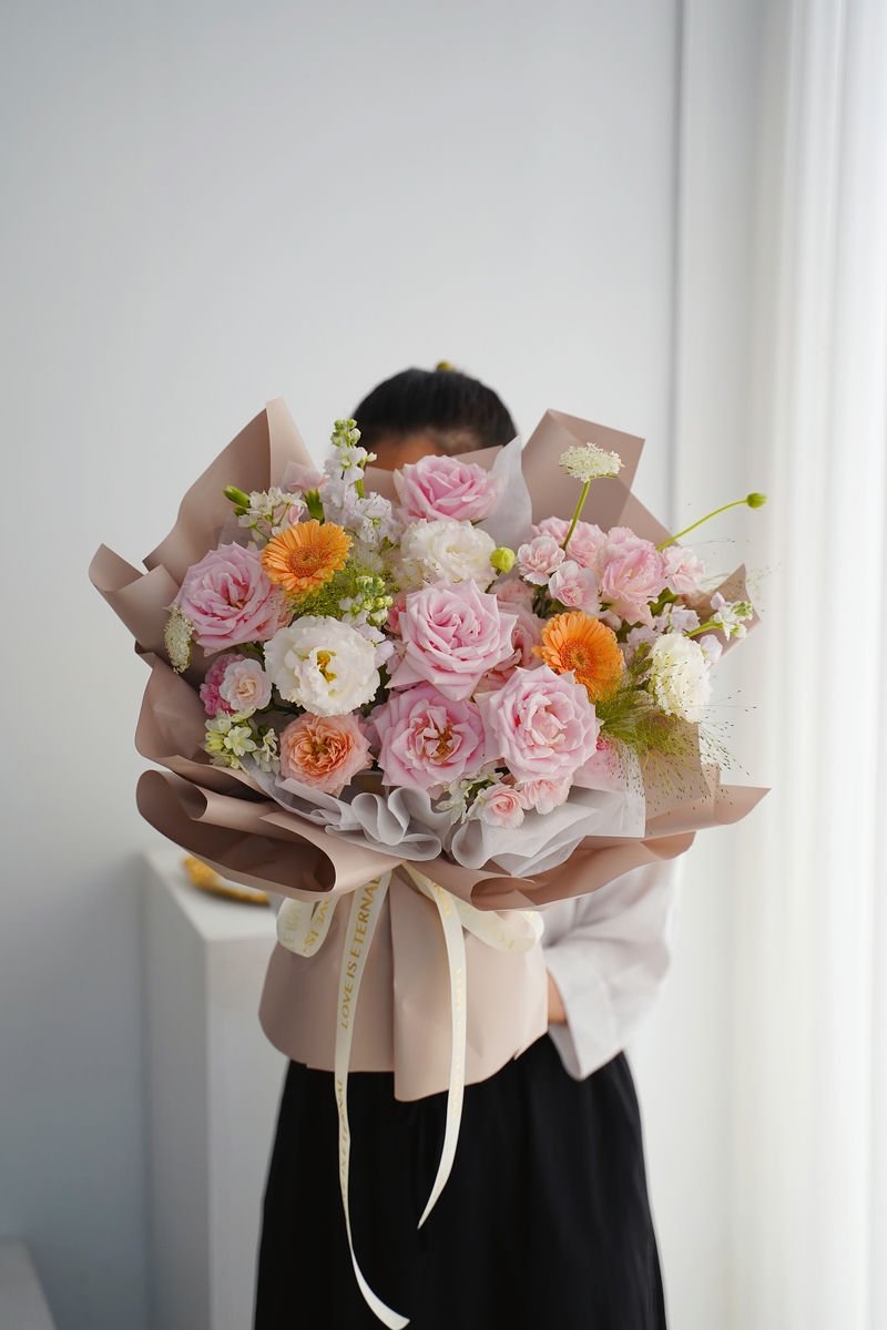 Hand Bouquet 1190--1