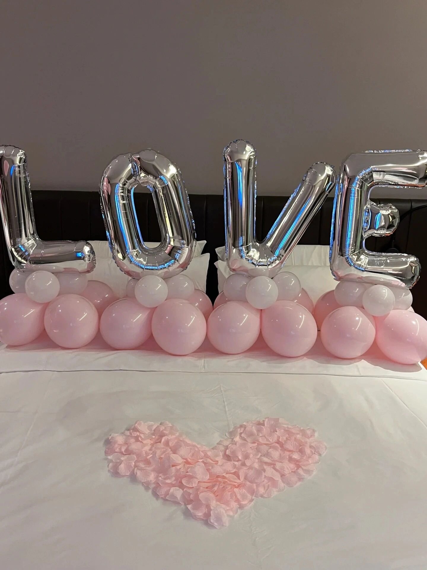 Surprise Balloon Decoration--3