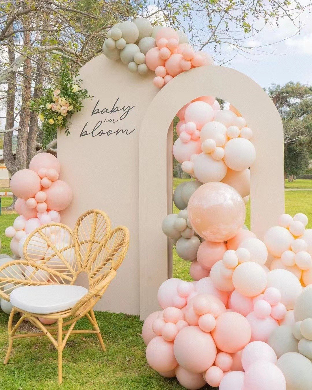 Surprise Balloon Decoration--2