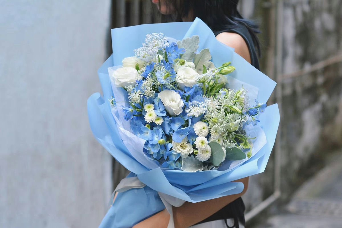 Hand Bouquet 1252--1