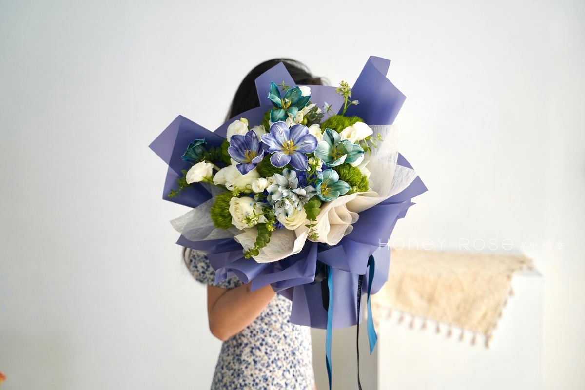 Hand Bouquet 1253--0