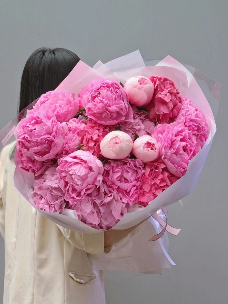 Hand Bouquet 1267--1