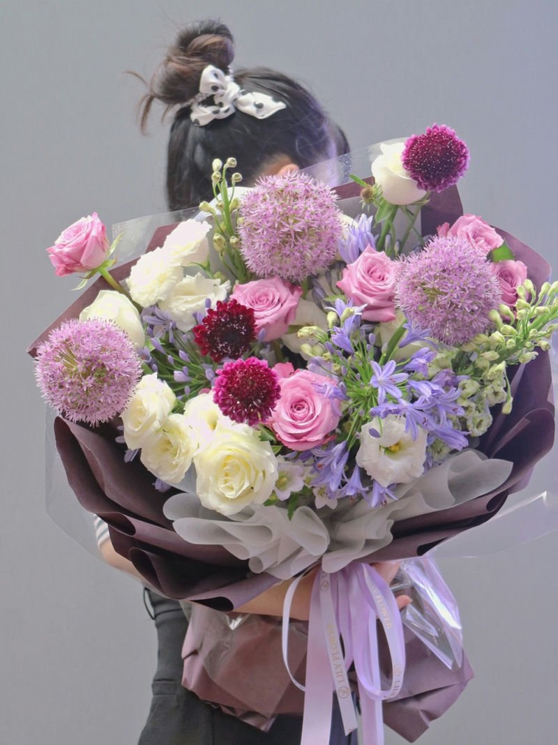 Hand Bouquet 1279--1