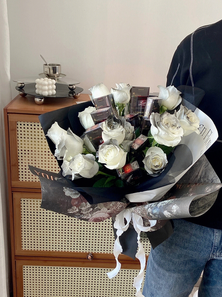 Special Hand Bouquet 1003